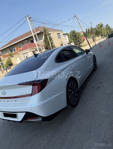 Hyundai Sonata-6