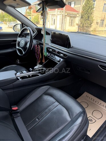 Hyundai Sonata-8
