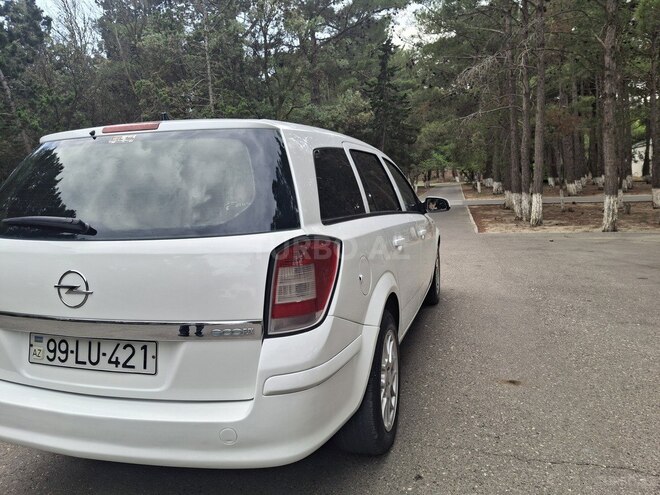 Opel Astra-12