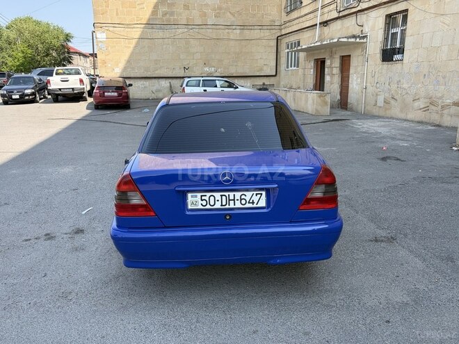 Mercedes C 180-3