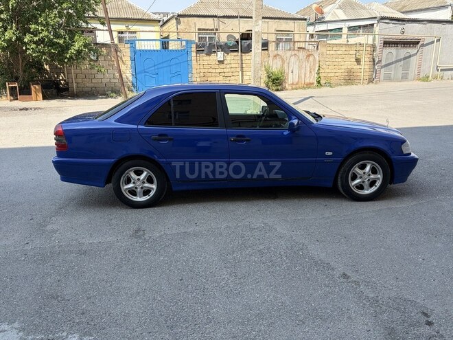 Mercedes C 180-5