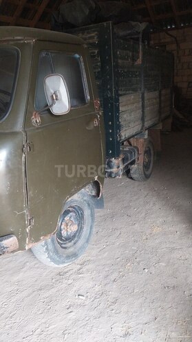 UAZ 3303-4