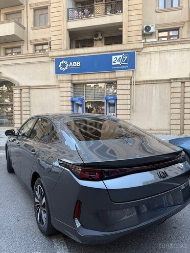 Changan Qiyuan A05-7