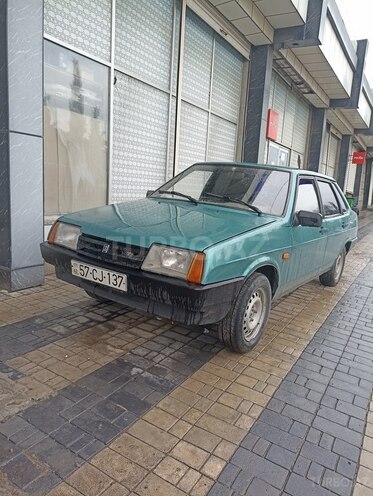 LADA (VAZ) 21099-1