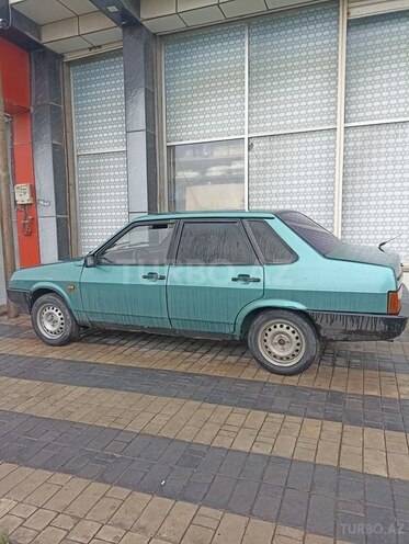 LADA (VAZ) 21099-2