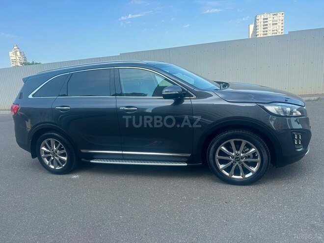Kia Sorento-3