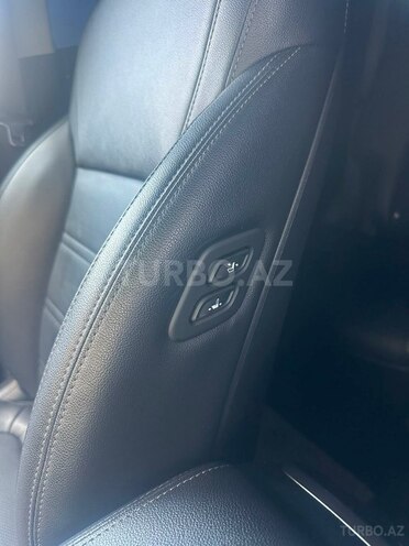 Kia Sorento-12