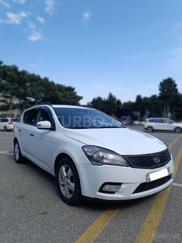 Kia Ceed SW-3