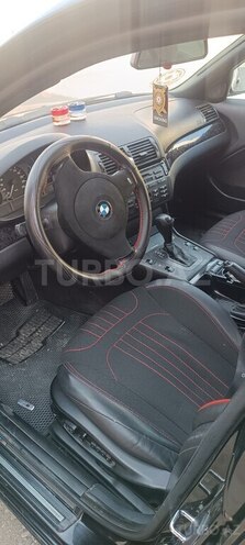 BMW 320-4