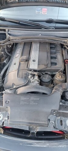 BMW 320-13