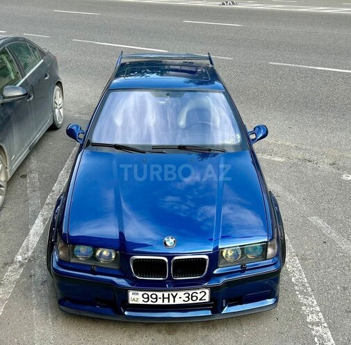 BMW 320-8