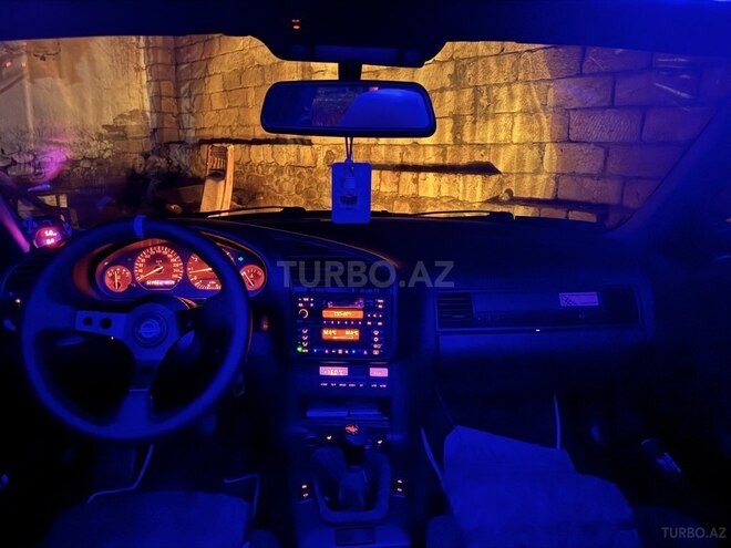 BMW 320-16