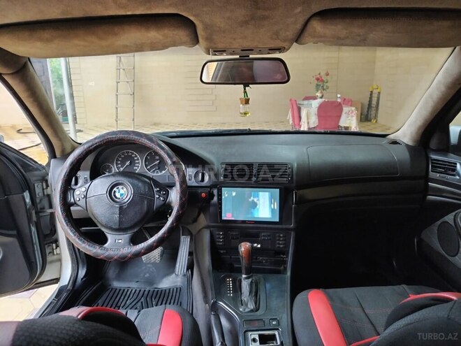 BMW 523-3
