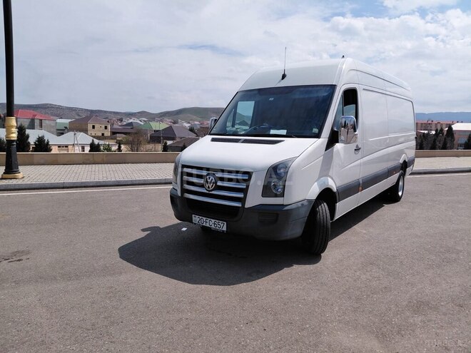 Volkswagen Crafter-1
