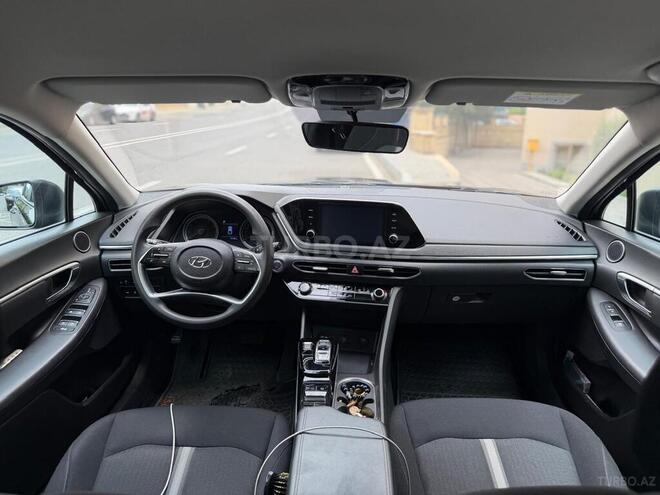 Hyundai Sonata-5