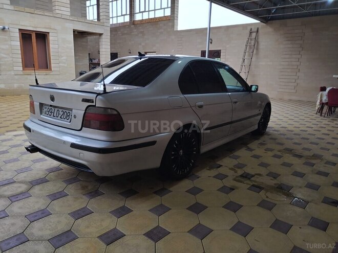 BMW 523-7