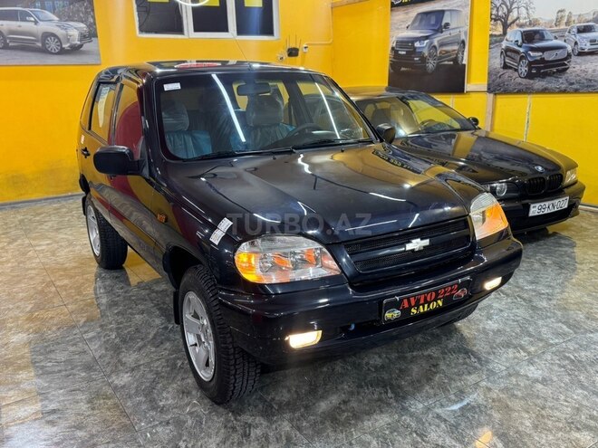 Chevrolet Niva-5