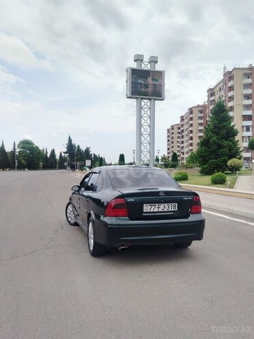 Opel Vectra-3