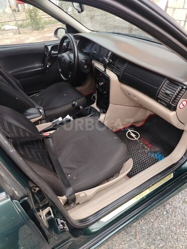Opel Vectra-6