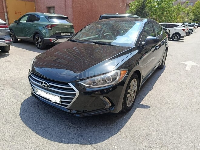 Hyundai Elantra-5