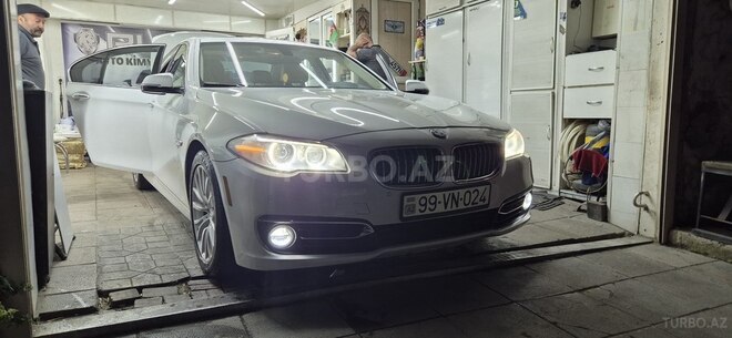 BMW 528-2