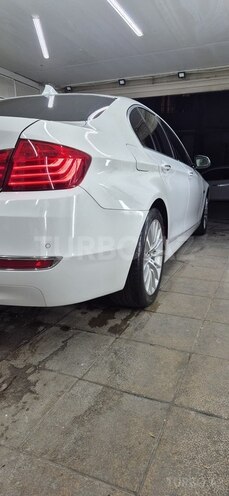 BMW 528-7