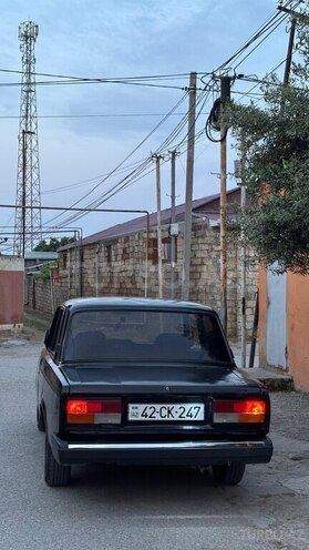 LADA (VAZ) 2107-5