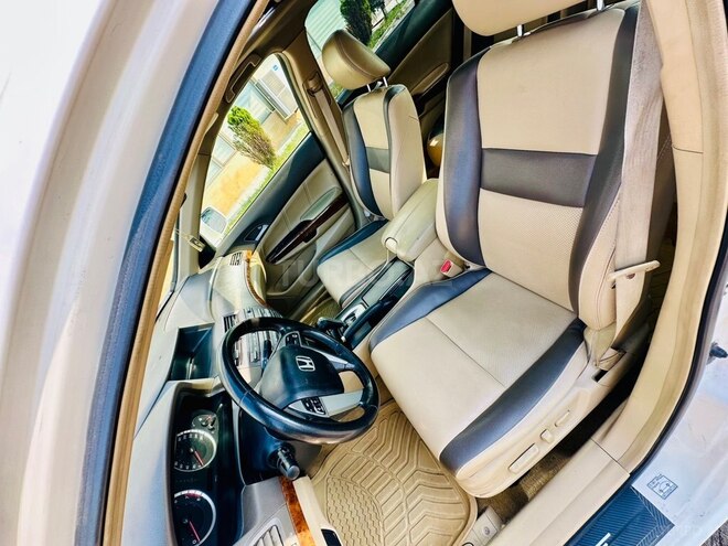 Honda Accord-9