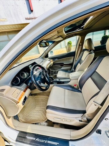 Honda Accord-6