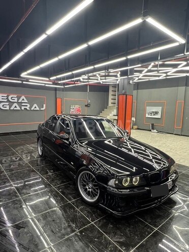 BMW 530-4