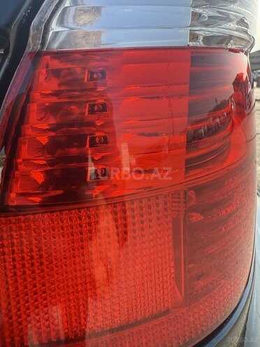 BMW 530-13