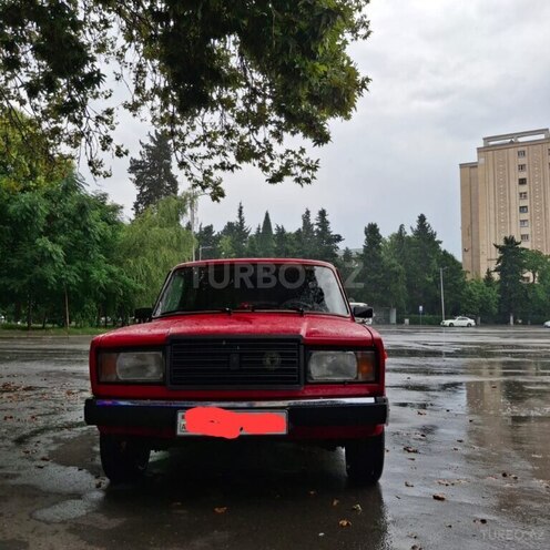 LADA (VAZ) 2107-1