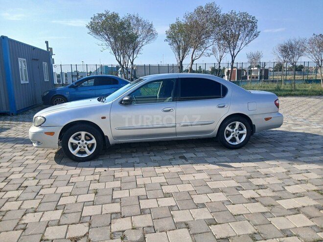 Nissan Maxima-9