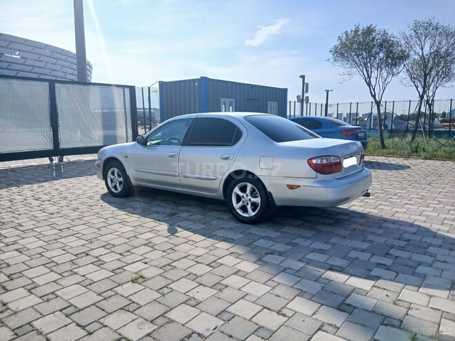 Nissan Maxima-8