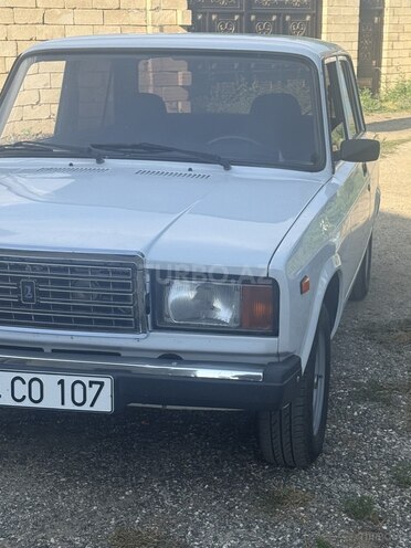 LADA (VAZ) 2107-5