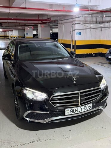 Mercedes E 300 e-6