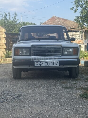 LADA (VAZ) 2107-1