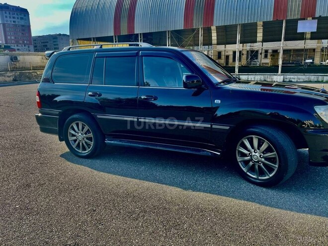 Toyota Land Cruiser-2