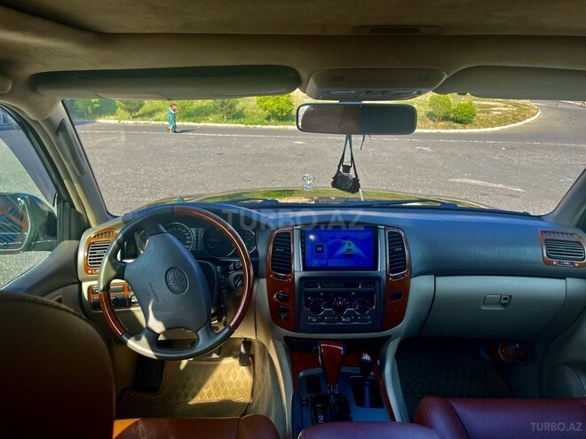 Toyota Land Cruiser-8
