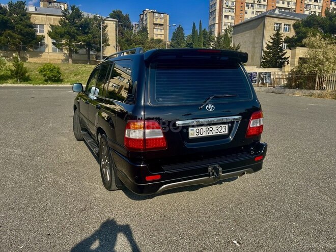 Toyota Land Cruiser-4