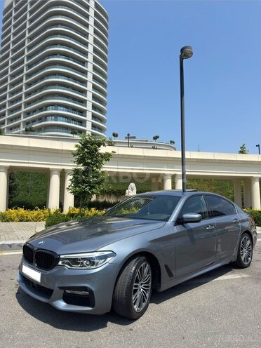 BMW 530e-2