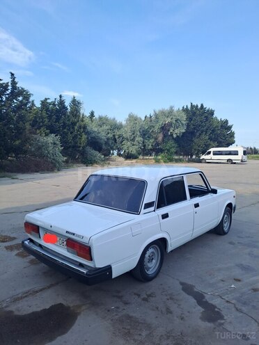 LADA (VAZ) 2107-8