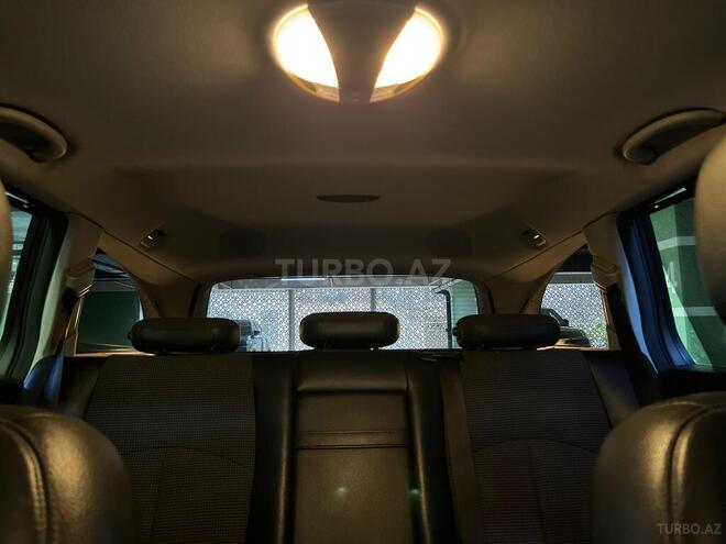 Mercedes E 200-20