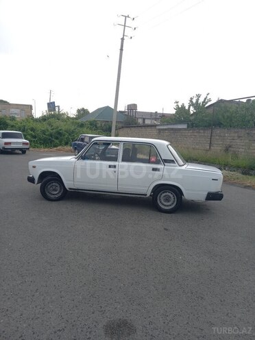 LADA (VAZ) 2107-5