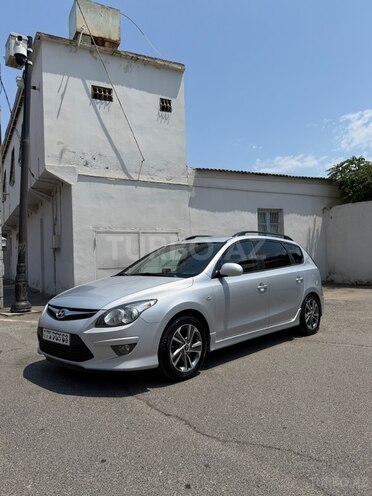 Hyundai i30-7