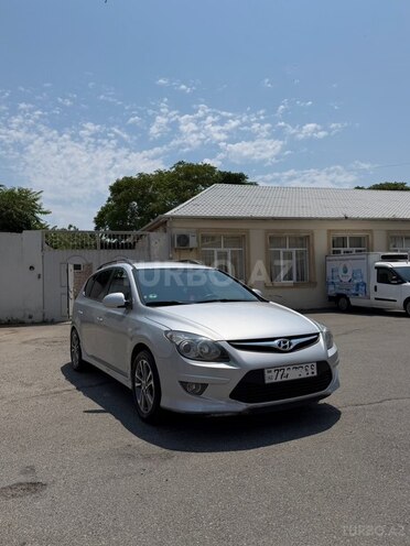 Hyundai i30-8