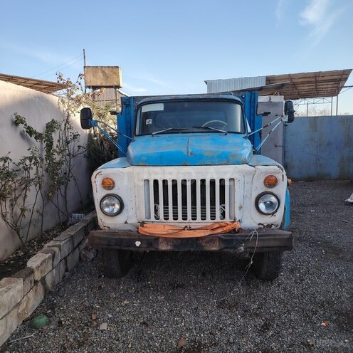 GAZ 53-1