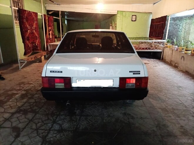 LADA (VAZ) 21099-2