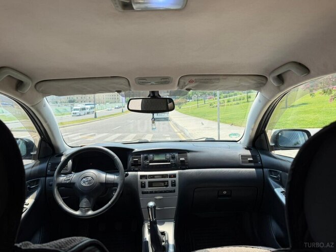 Toyota Corolla-10