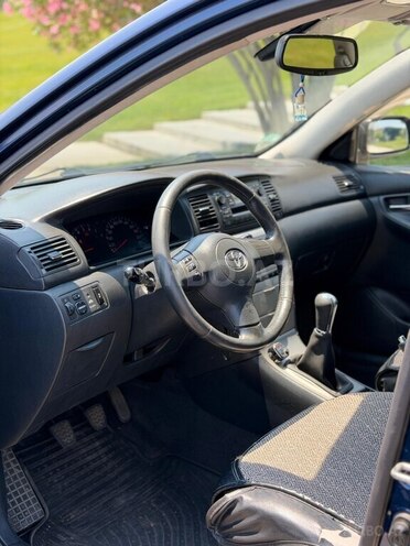 Toyota Corolla-9